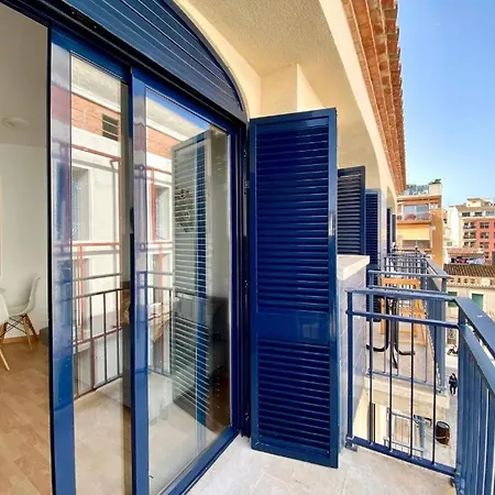 Global Port Apartment